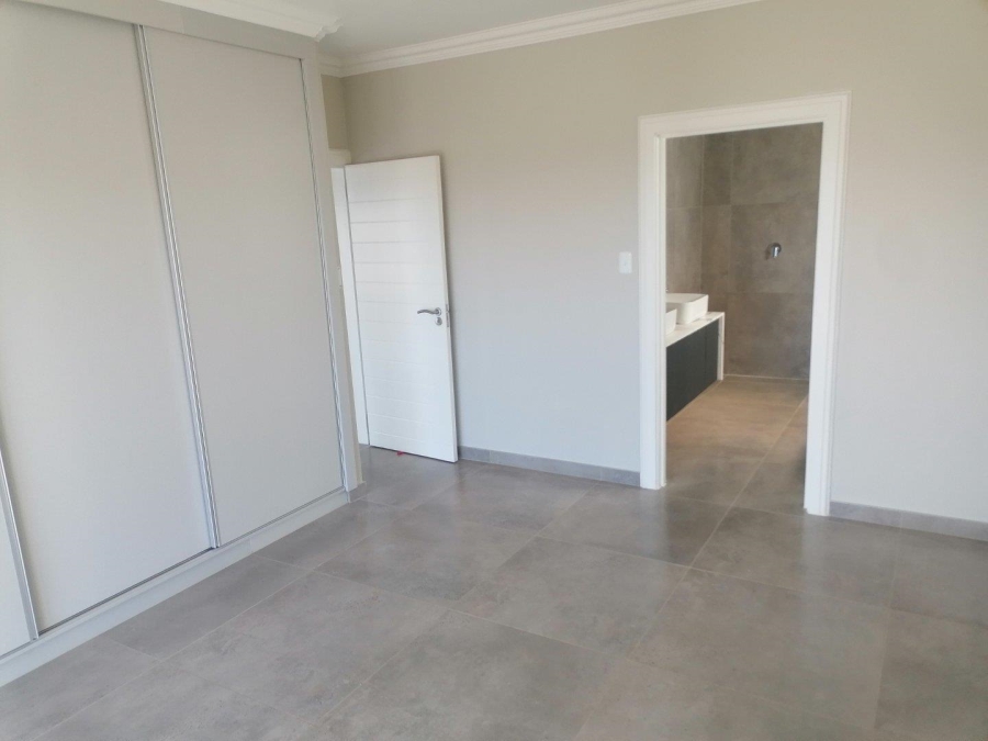 3 Bedroom Property for Sale in Jeffreys Bay Central Eastern Cape